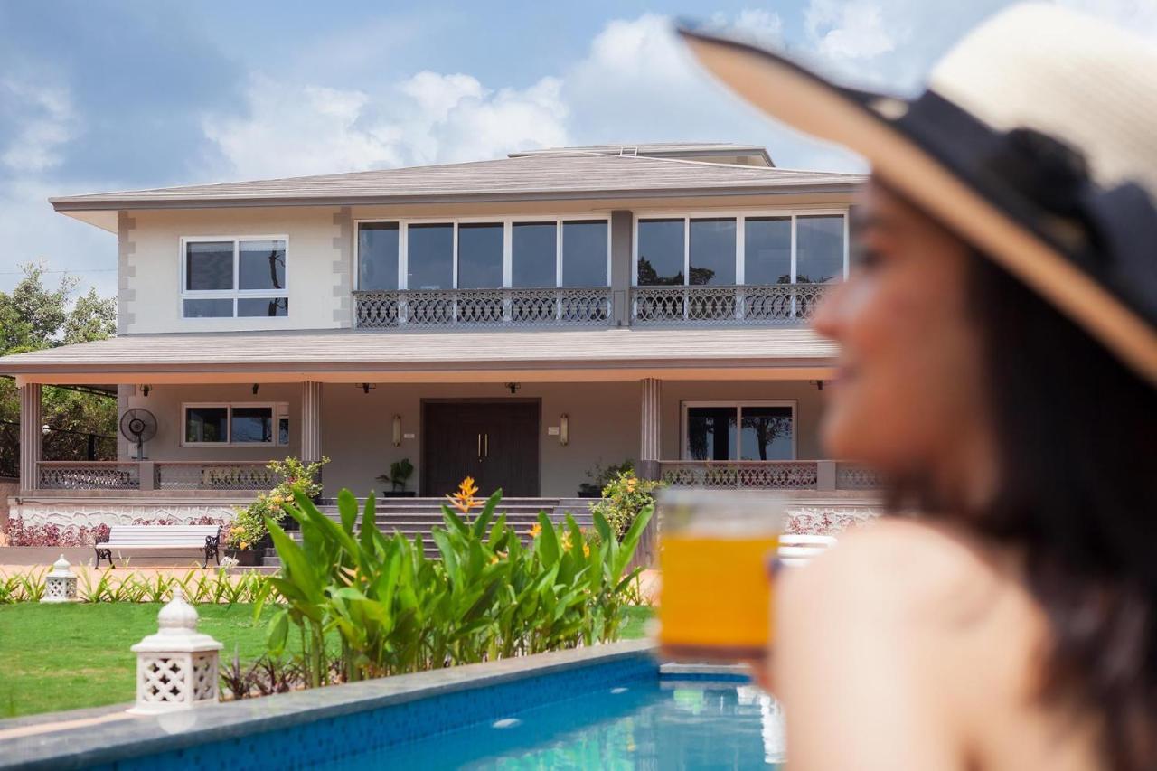 Stayvista'S The Cincin With Elegant Rooms, Snooker Table, Pool, Scenic View, And Jacuzzi Lonavla Exterior foto